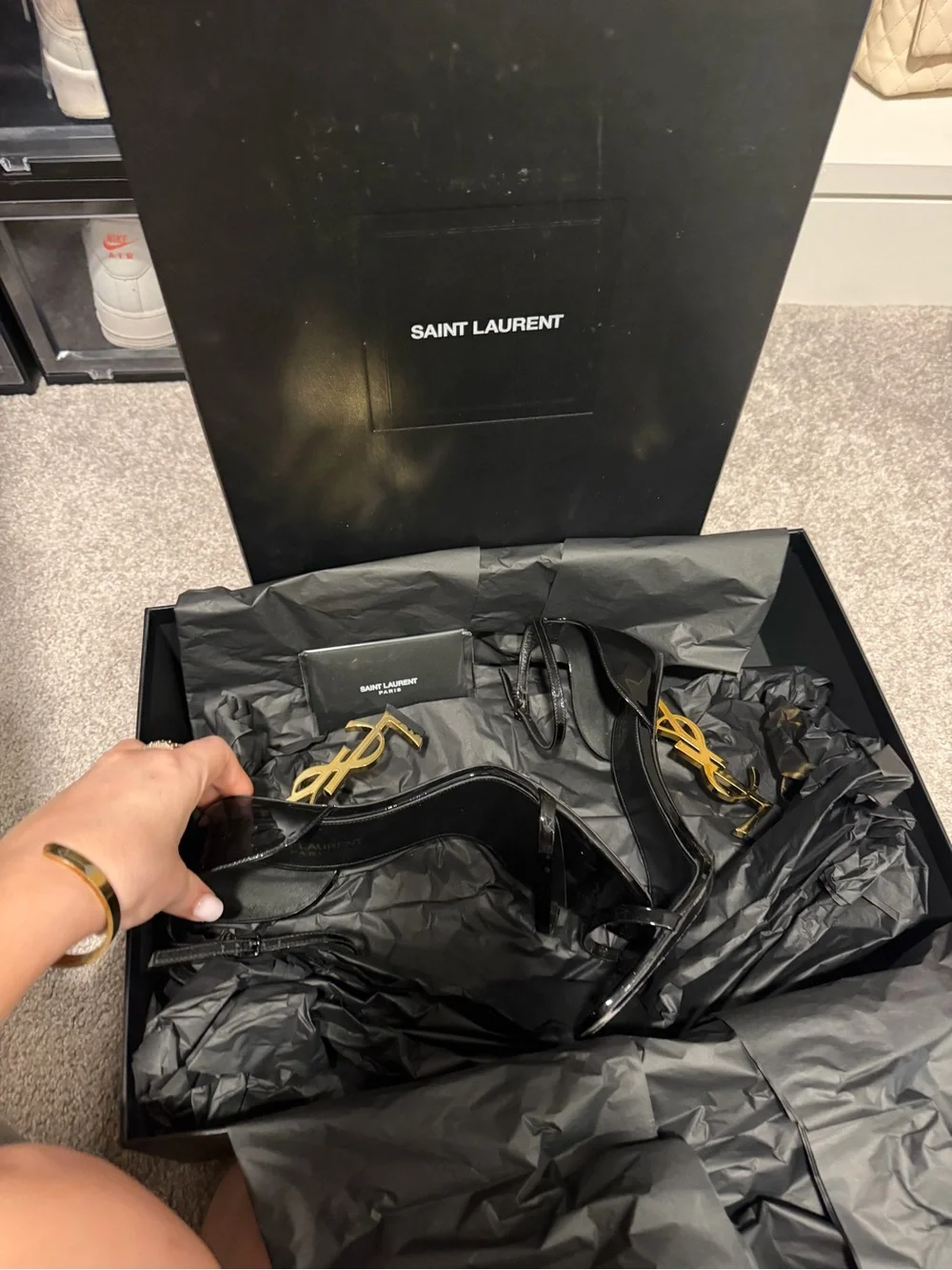 Authentic Saint Laurent OPYUM SANDALS IN PATENT LEATHER BLACK - Picture 1 of 8